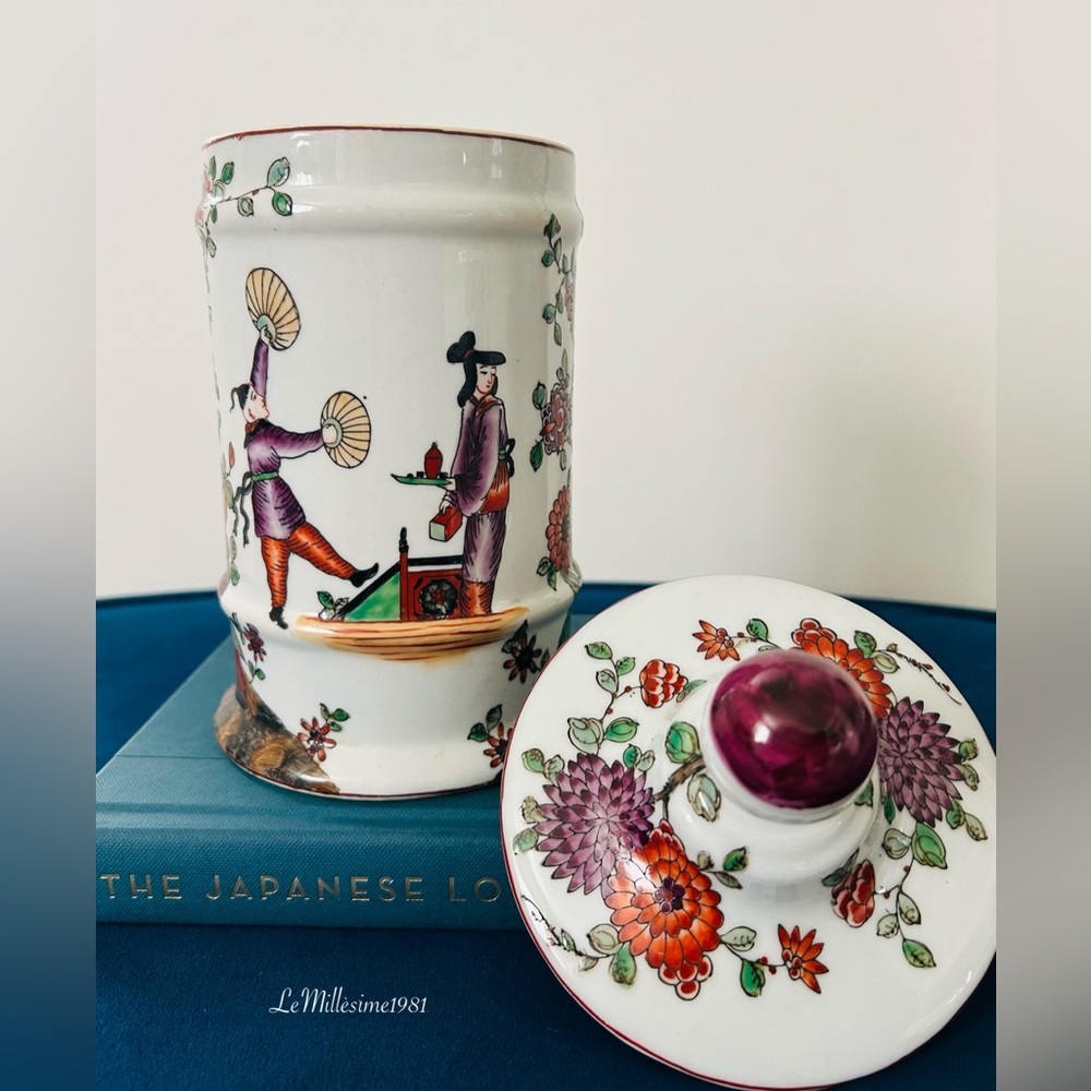Vintage Chinoiserie Jar